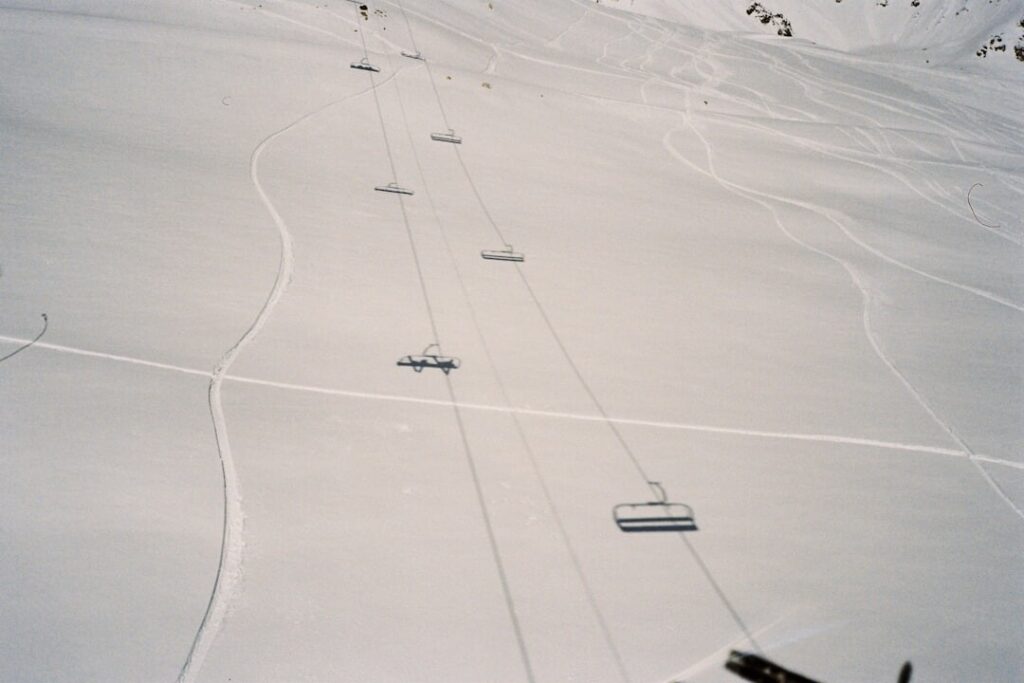 留壽都度假村冬季戶外活動,雪上摩托車、狗拉雪橇等豐富體驗